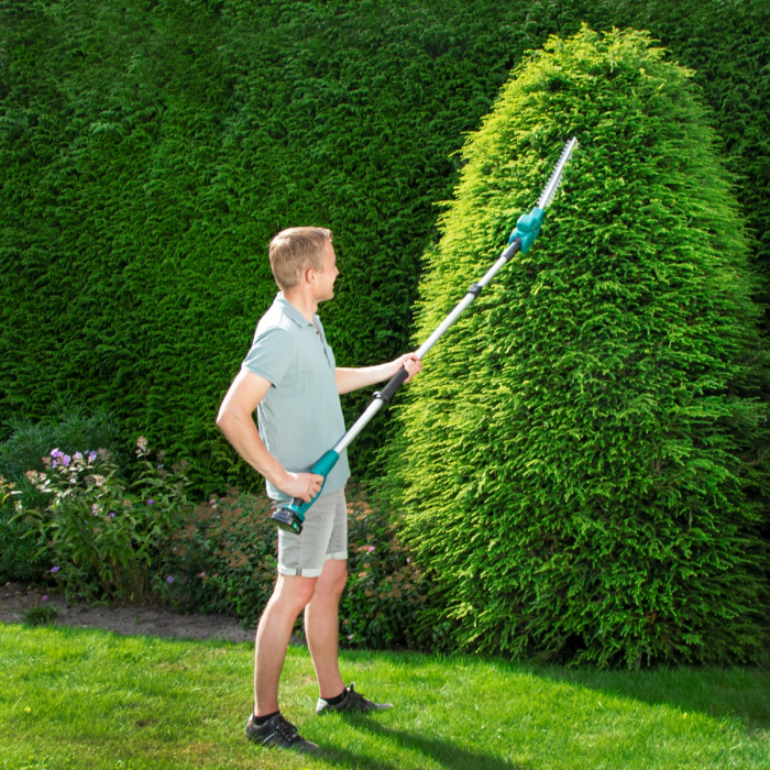 Telescopic Hedge trimmer 20V – 200 up to 260 cm. | Excl. battery and quick charger