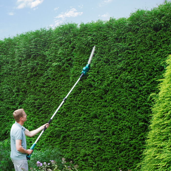 Telescopic Hedge trimmer 20V – 200 up to 260 cm. | Excl. battery and quick charger